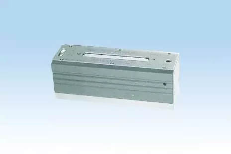 理研計器製作所　平型精密水準器(JAS　A級)RＦL-A-200mm(感度)0.02