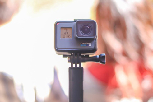 GoPro HERO5 BLACK 自撮り棒三脚SDカード64GB GoPro HERO5 BLACK 自撮り棒三脚SDカード64GB